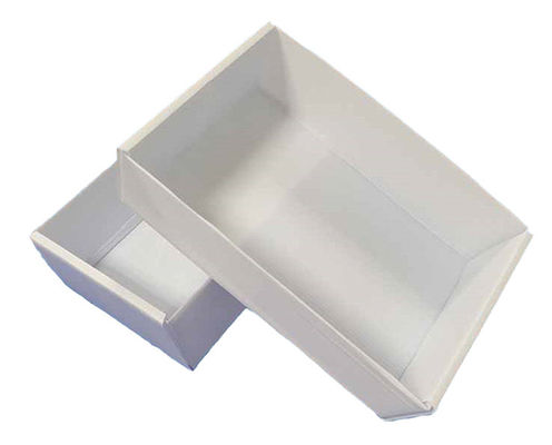 White Plastic Corrugated Boxes Customized Corrugated Plastic Crates Waterproof For Wardrobe