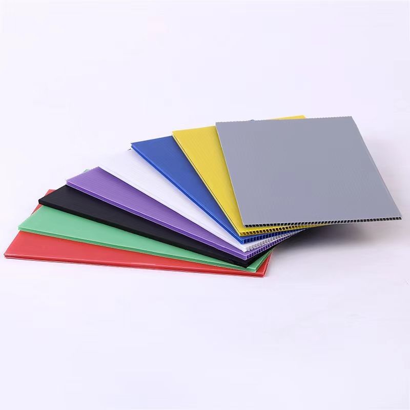 2mm - 18mm Corrugated Plastic Sheet Color PP Hollow Corrugated Sheet Anti Static