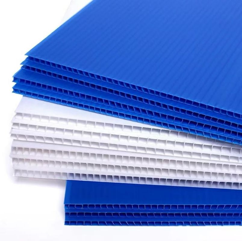 UV Resistant Corrugated Plastic Sheet Recyclable PP Hollow Board Blue White